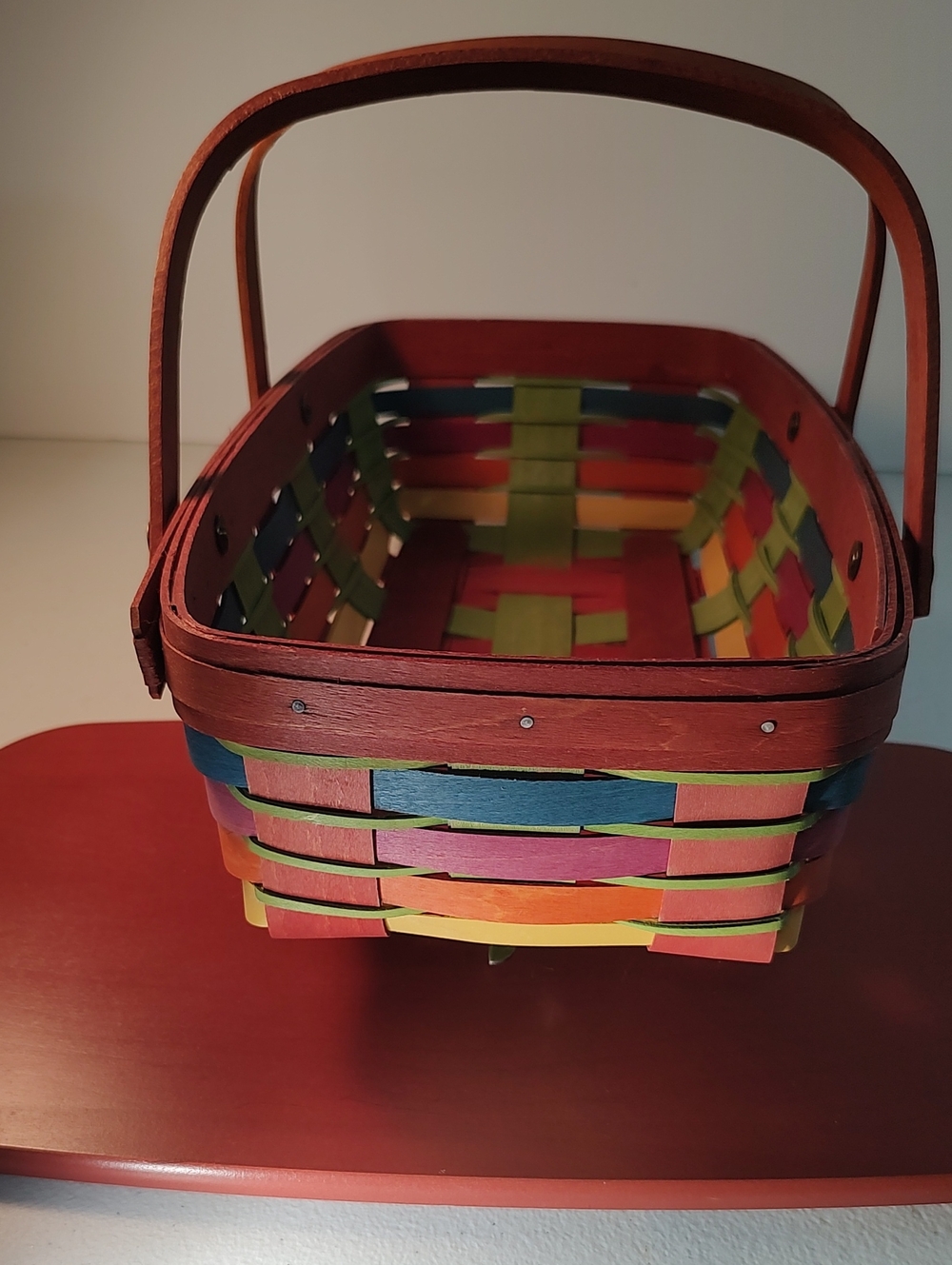 Longaberger Fiesta Bread Basket With 2 Swinging Handles & Red Lid Cutlery Knob - Picture 11 of 15